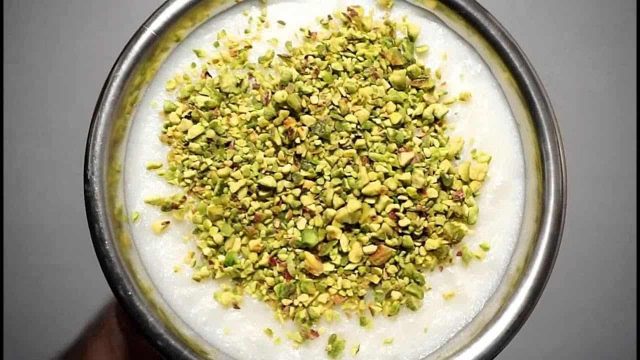 خطوات تجهيز أرز بالحليب