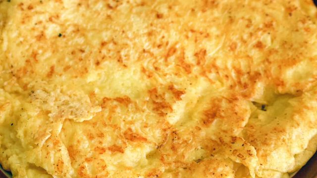 خطوات تجهيز فطيرة البيض