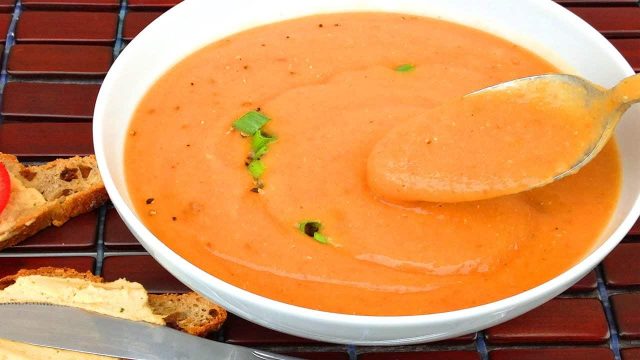 كيفية تجهيز شوربة العدس بالجزر