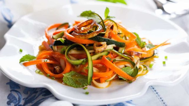 طريقة تحضير سلطة الجزر