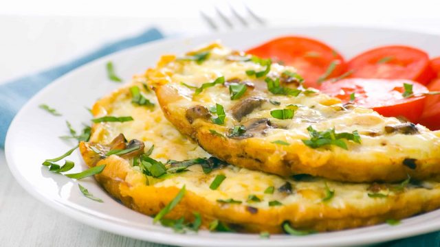 طريقة تحضير الأومليت الإسبانية