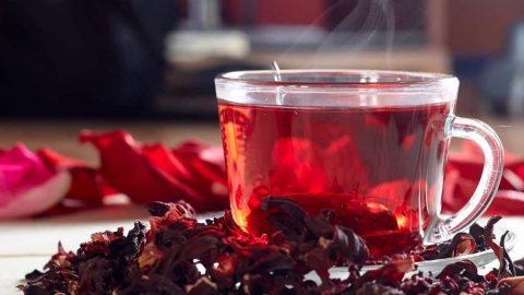الشاي الأحمر والليمون مزيج طبيعي سيذهلك بفوائده!