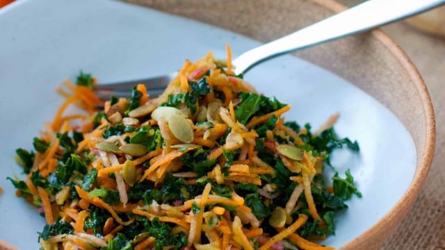 طريقة تحضير سلطه الفجل والجزر