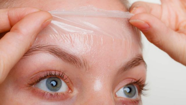 أسهل طريقة للتخلص من الرؤوس السوداء .. جربيها