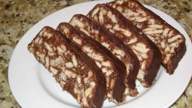 خطوات تجهيز ليزي كيك بالنوتيلا