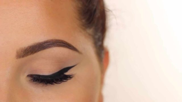 جربي رسمة العين المفتوحة بالخطوات