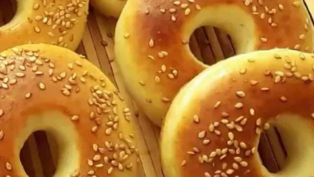 طريقة تحضير خبز الدونت
