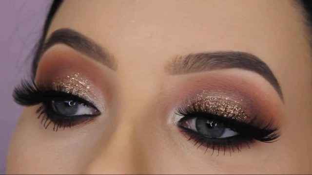 كيف تحصلين على مكياج للعيون الكبيرة بخطوات معدودة!
