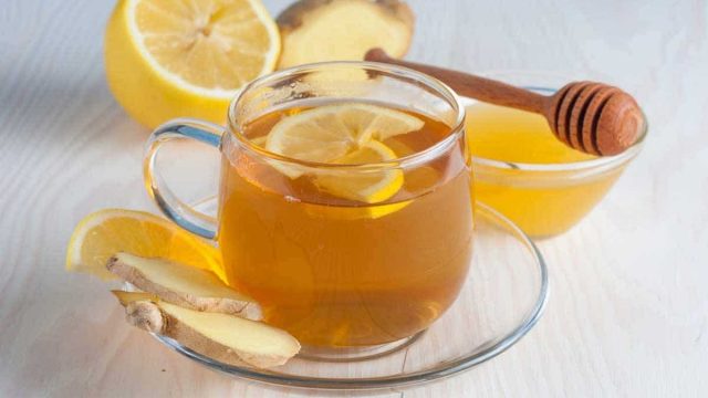 كيفية تجهيز مشروب الزنجبيل بالليمون