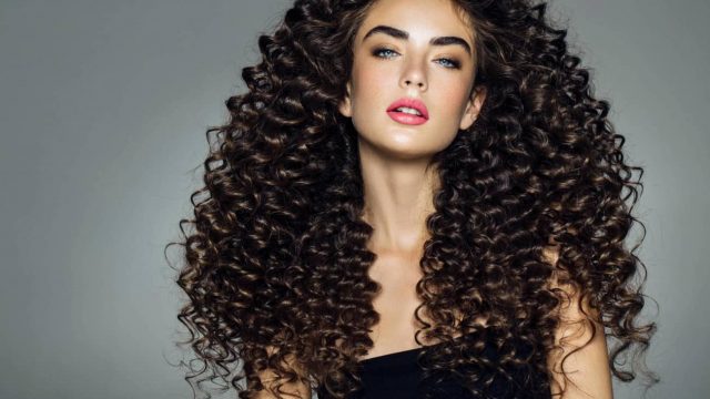 طريقة عمل الشعر كيرلي في خطوات بسيطة