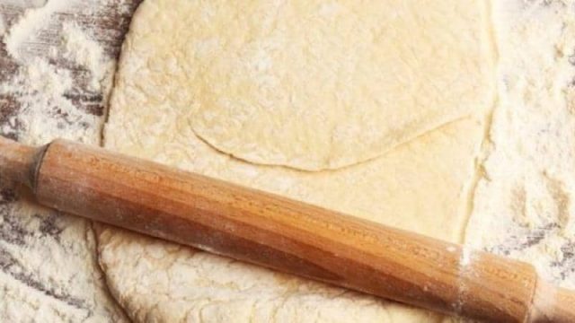 كيفية تجهيز عجينة البيتزا بالشوفان