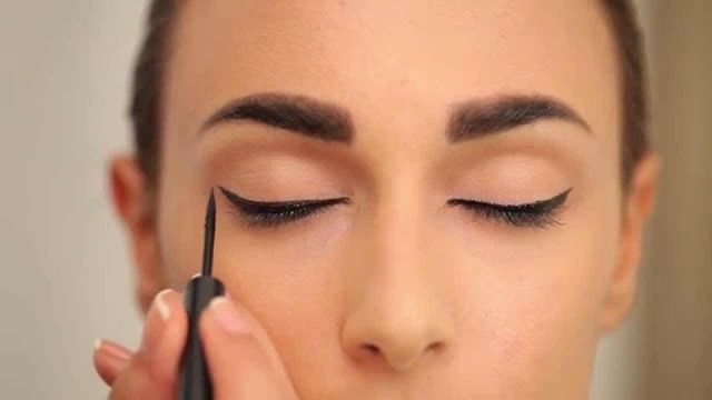 إليك افضل كحل سائل لإطلالة عيون ساحرة