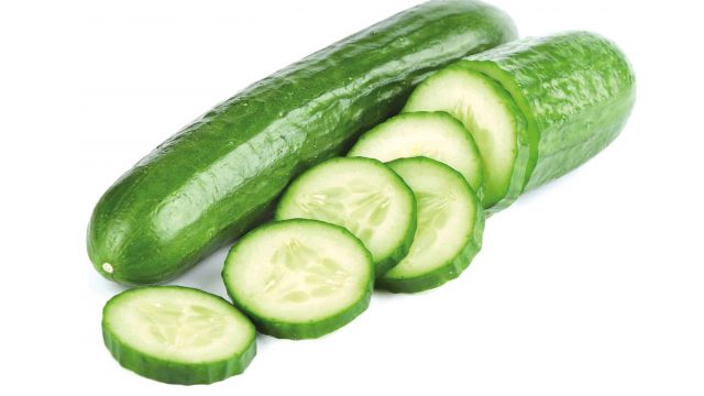 إليك فوائد صابون الخيار المنزلي لبشرة نضرة وصحية