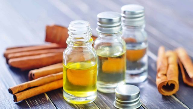 زيت القرفة بين الاستخدامات الجمالية والصحية