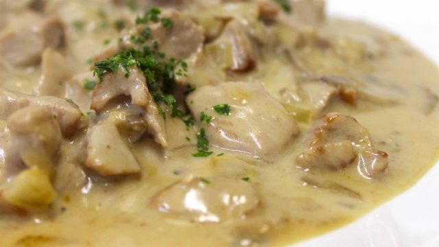 خطوات تجهيز صوص المشروم
