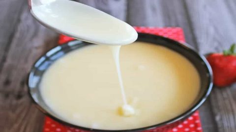 صوص الشوكولاته البيضاء