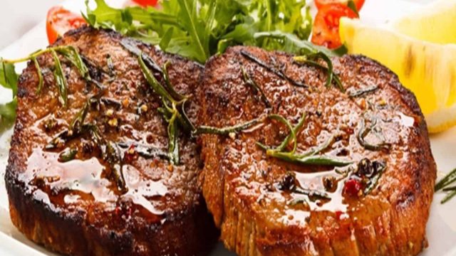 خطوات تجهيز لحم فيليه بالتوابل