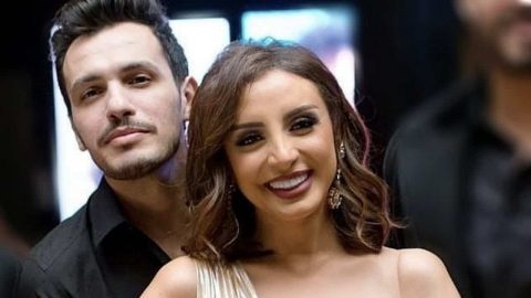 بالفيديو: لقاء بين زوج أنغام وأحد المعجبات وحديث خاص بينهما!