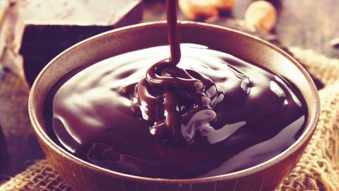 صوص الشوكولاطة الصحية والخالية من السكر