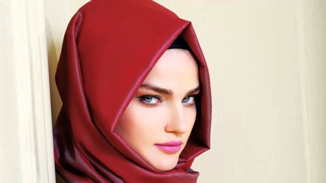 بالفيديو: كيفية القيام بلفات طرحة سواريه