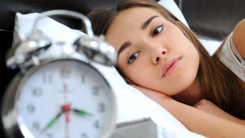 ساعات النوم الموصى بها حسب العمر