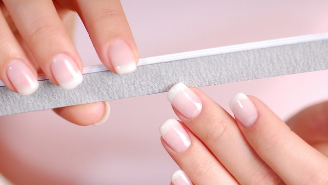 نصائح لتحضير الأظافر قبل وضع المناكير حتى تحافظي على صحتها