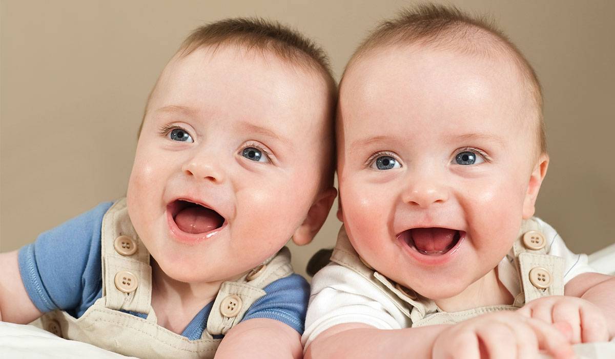 أسماء توائم أولاد متطابقة