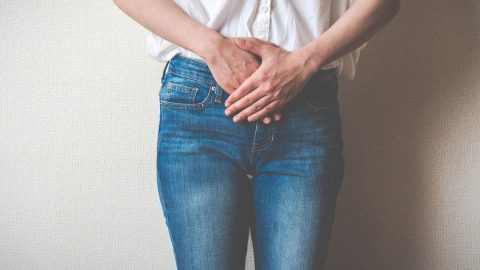 روائح جسدية تنذرك بوجود مشاكل صحية .. تعرفي عليها