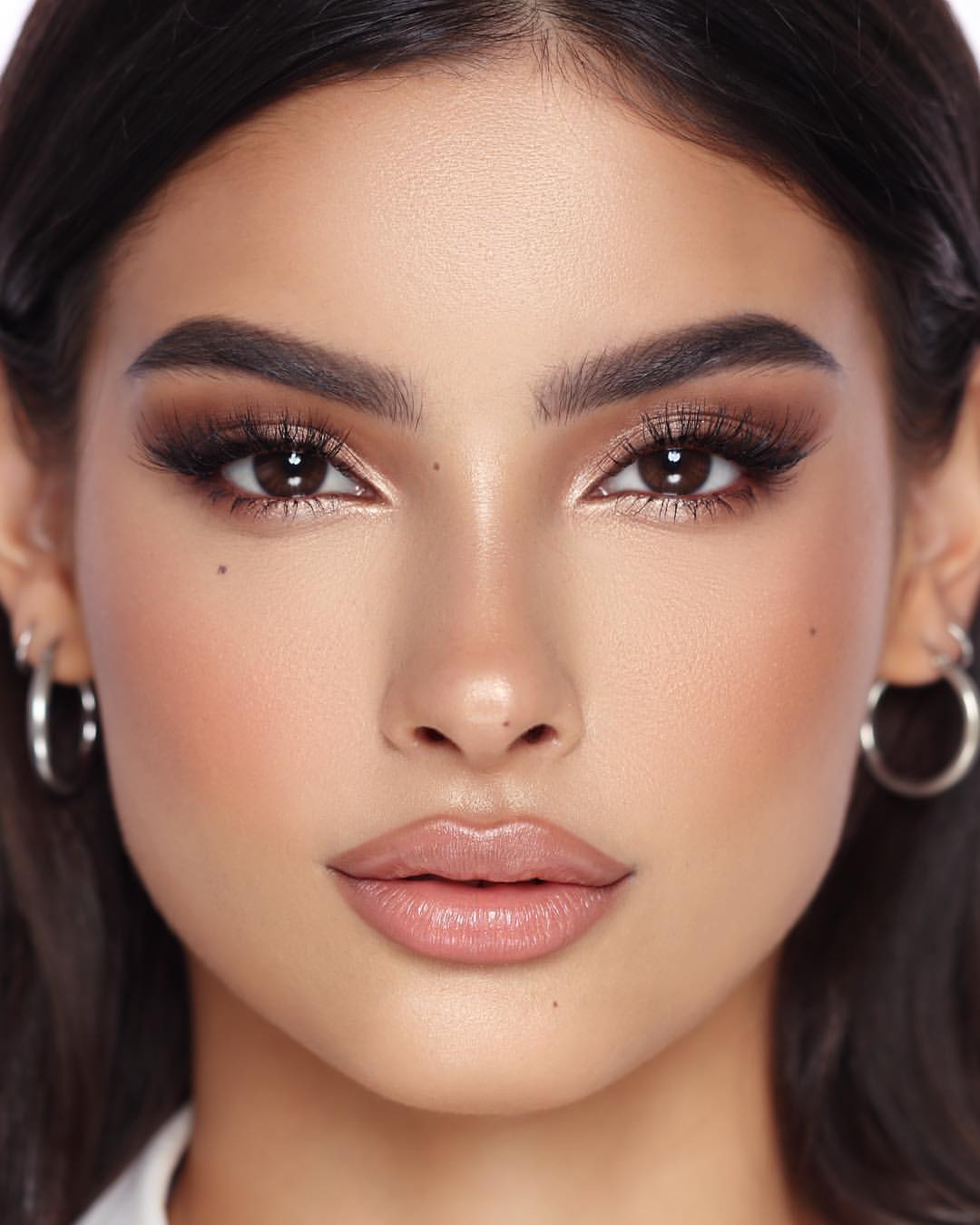  المكياج الترابي