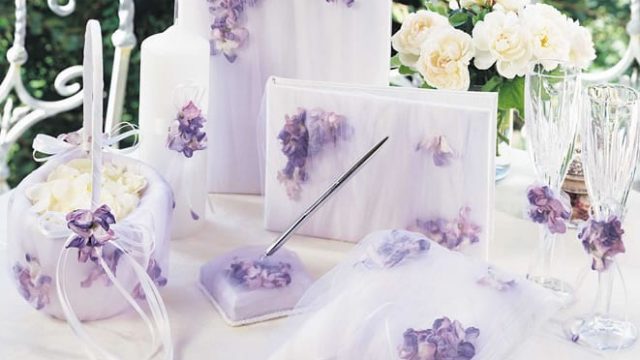 بالصور: أفكار أنيقة لتزيين دبش العروس بشكل فاخر