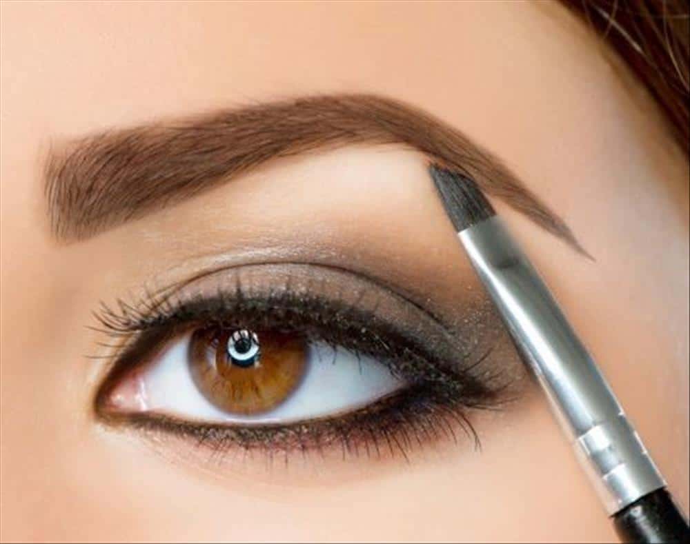 كونتور الحواجب