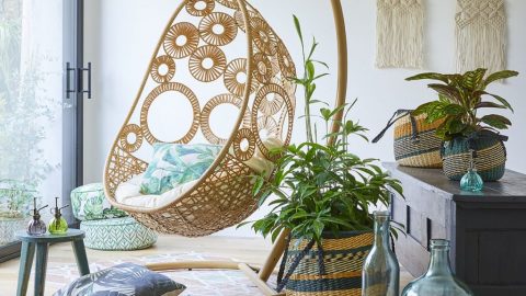 أفكار ديكور أنيقة لبلكونة المنزل الضيقة