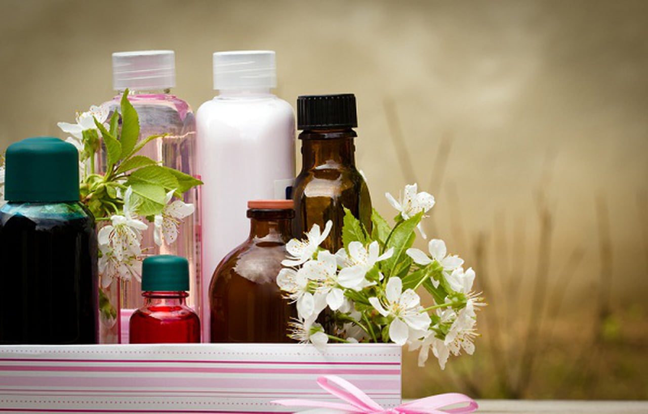 زيت الفانيليا العطري