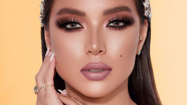 3 خطوات لتطبيق مكياج كلاسيكي بسيط للمبتدئات