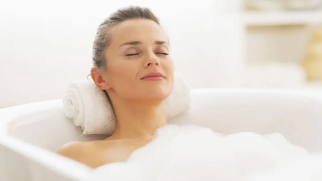 كيف تحصلين على بشرة صحية بعد الاستحمام؟