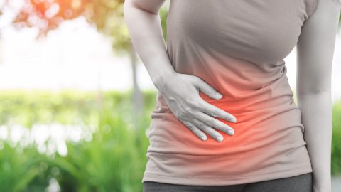 3 أشياء تزيد من التشنجات المؤلمة للدورة الشهرية.. تجنبيها