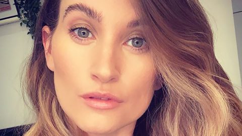 6 حيل تجعلك تضعين المكياج بشكل خفيف ودون قلق!