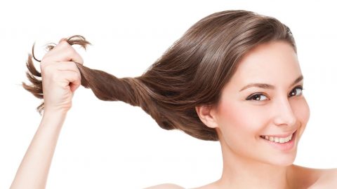 تعرفي على فوائد ماء الشعير للشعر التالف