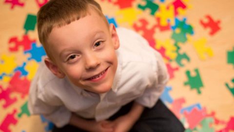 متلازمة ويليامز عند الأطفال : كل ما يجب أن تعرفيه حول أعراضها وأسبابها