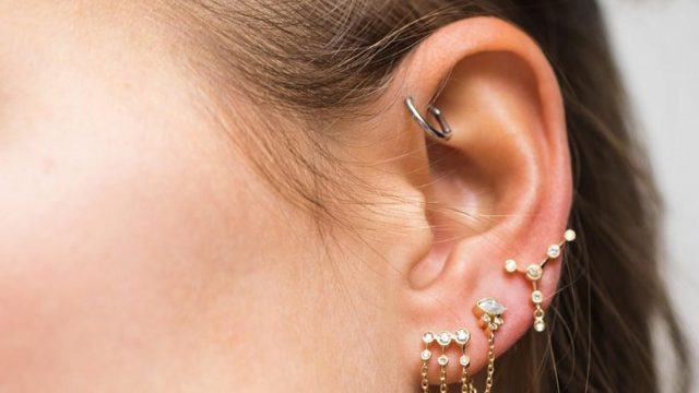 بالصور: موديلات حلق أذنين عصرية من ماركات عالمية للعروس الفاخرة