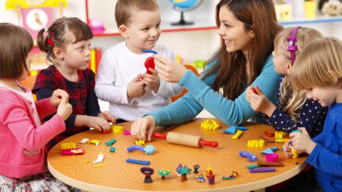 هل يذهب طفلك للحضانة؟ إليك هذه النصائح للحفاظ على صحته