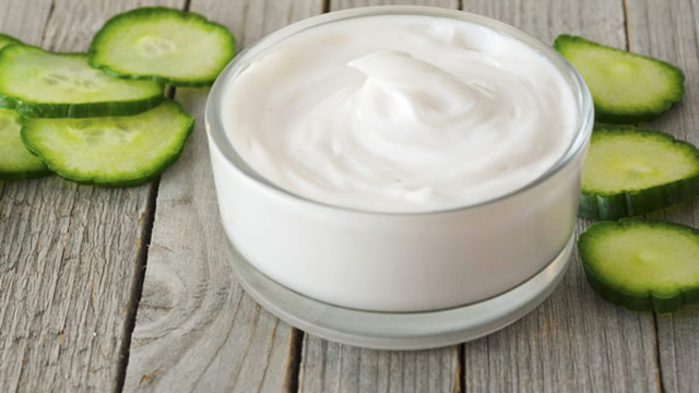 كريمات منزلية محلية الصنع للعناية الليلية بالبشرة