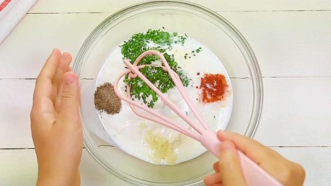 خطوات تجهيز الجبن الكريمي بالبابريكا