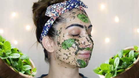 3 وصفات من الأعشاب للتخلص من الكلف القديم على البشرة