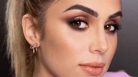 بالفيديو: احصلي على مكياج عيون سموكي شربوني في خطوات بسيطة