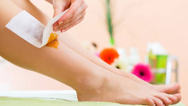 5 أخطاء ترتكبينها أثناء إزالة الشعر الزائد في فصل الصيف