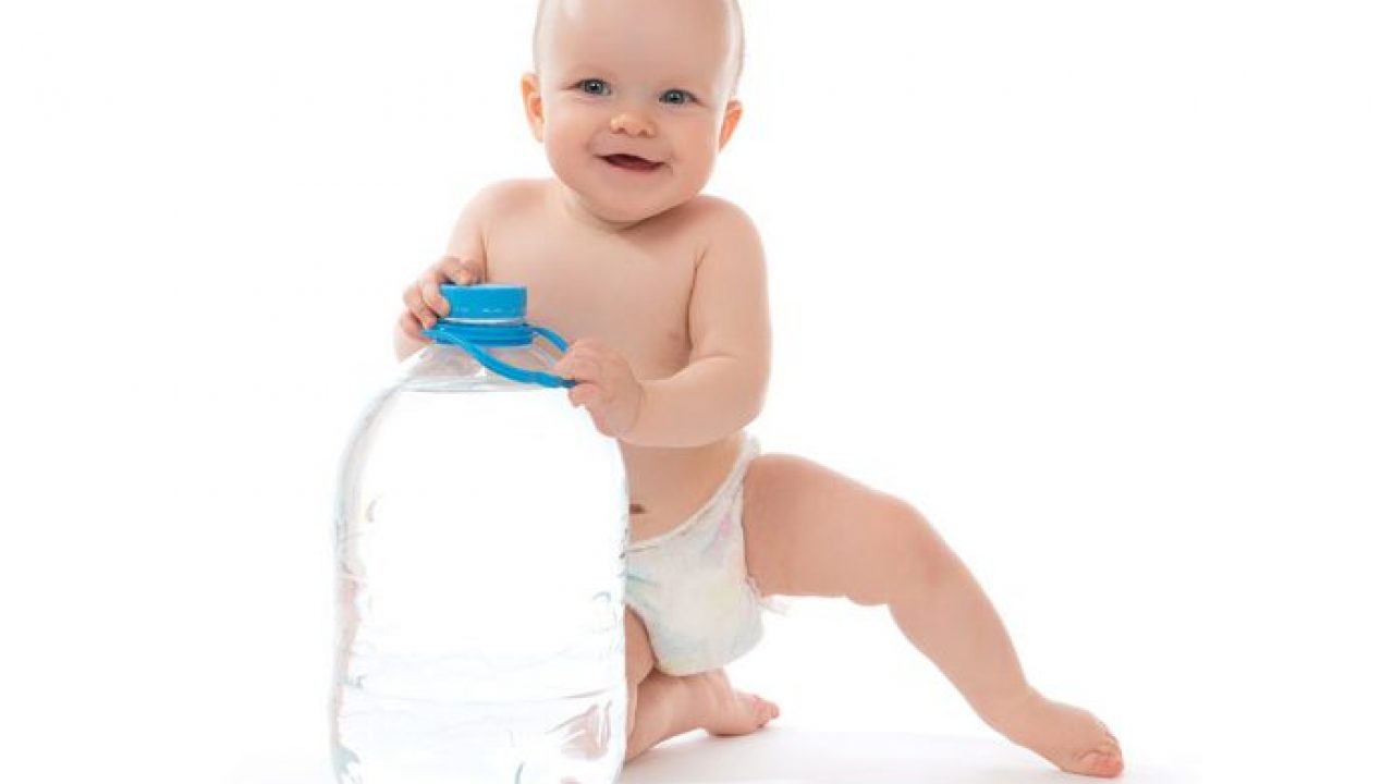 الماء للأطفال الرضع