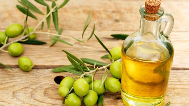 3 معتقدات خاطئة عن زيت الزيتون عليك معرفتها!
