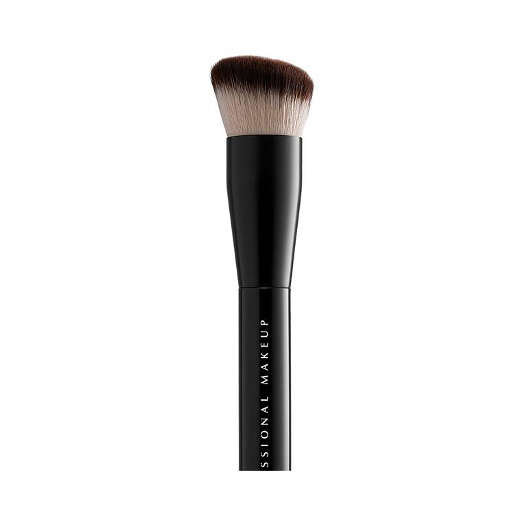 Faq-how-to-use-a-foundation-brush-Body01-mudc-080321