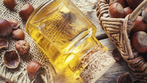 4 استخدامات جمالية لزيت البندق لا يجب عليك تفويتها